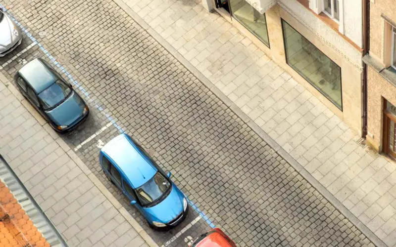 Miejsce parkingowe pod blokiem przepisy