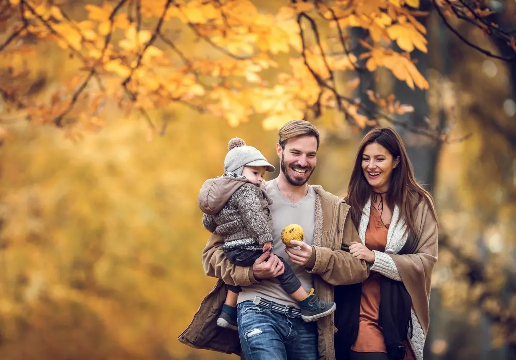 Powsin – zielona perła Warszawy 3 rodzina-na-spacerze